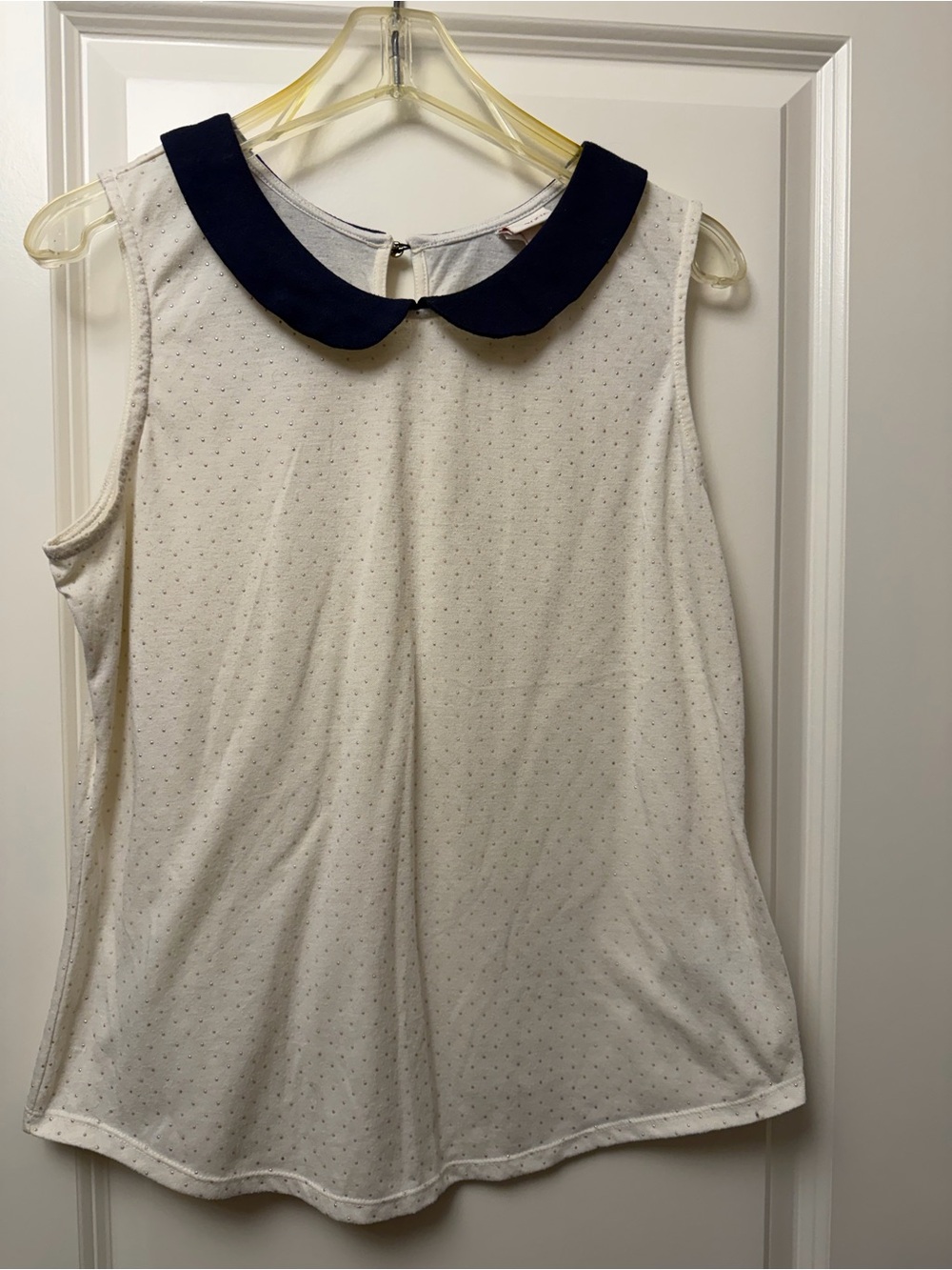 Merona Cream Sleeveless Top with Navy Peter Pan Collar